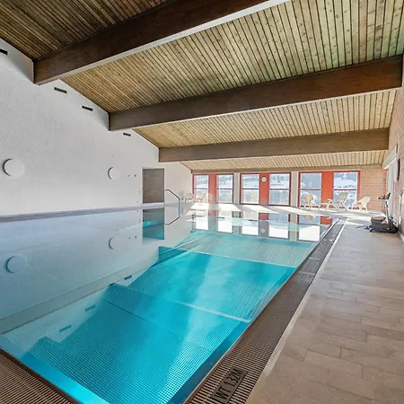 شقة Perfekte Aussicht Mit Poolbereich In Skiregion Breíl
