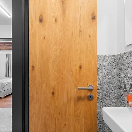 Perfekte Aussicht Mit Poolbereich In Skiregion Breíl