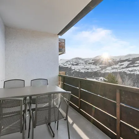 Perfekte Aussicht Mit Poolbereich In Skiregion *