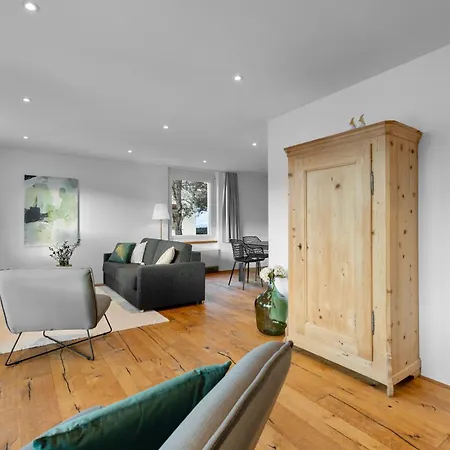 Perfekte Aussicht Mit Poolbereich In Skiregion *