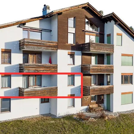 Perfekte Aussicht Mit Poolbereich In Skiregion