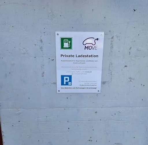 Perfekte Aussicht Mit Poolbereich In Skiregion