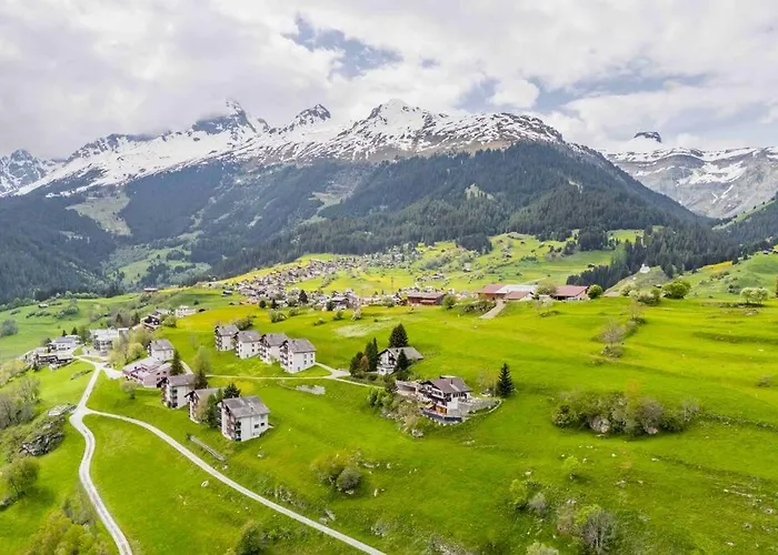 Perfekte Aussicht Mit Poolbereich In Skiregion Breíl
