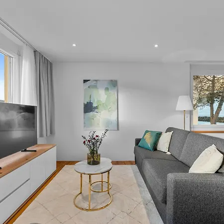 Perfekte Aussicht Mit Poolbereich In Skiregion Апартаменты