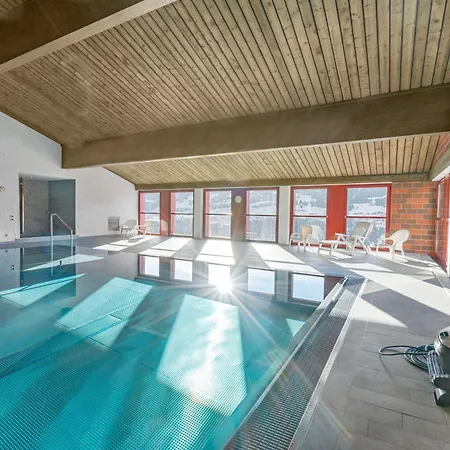 Perfekte Aussicht Mit Poolbereich In Skiregion Lejlighed Breíl