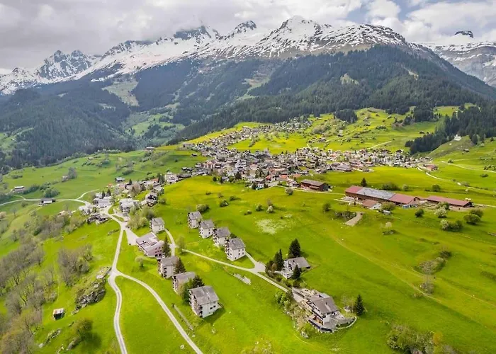 Perfekte Aussicht Mit Poolbereich In Skiregion *